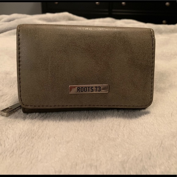 Roots Trifold Clutch Wallet - Picture 2 of 6